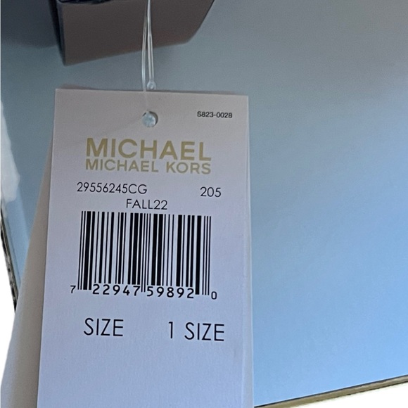 MICHAEL KORS Black Tan Interchangeable Monogram Logo Boxed Belt Gift Set - Picture 8 of 8